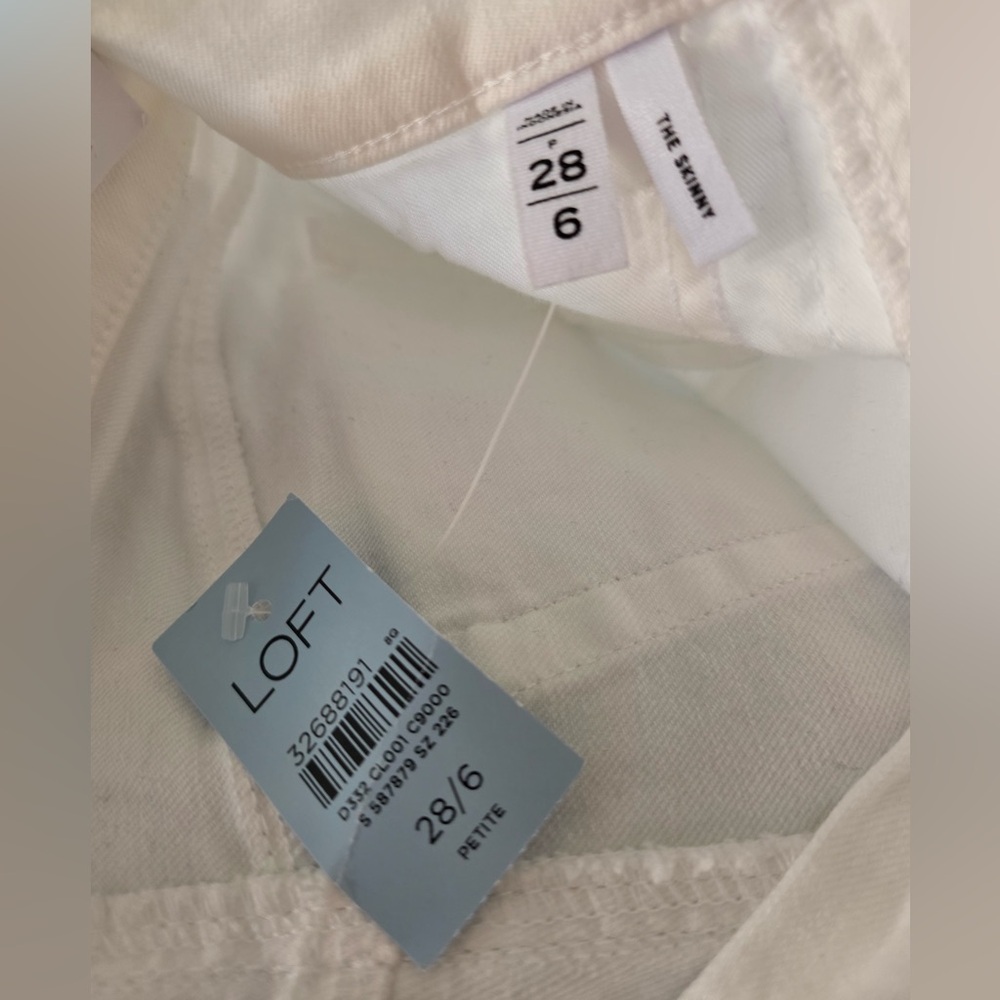 NWT‎ LOFT Women's White Skinny Jeans Size 6 Petite - Picture 4 of 5